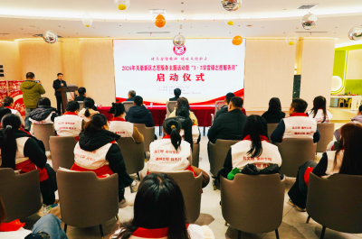 让学雷锋从“一阵风”化作“四季春”