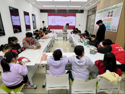 文化社区建设 | 德城区天衢街道肖何庄社区开展“指尖传非遗 剪纸润童心”剪纸活动