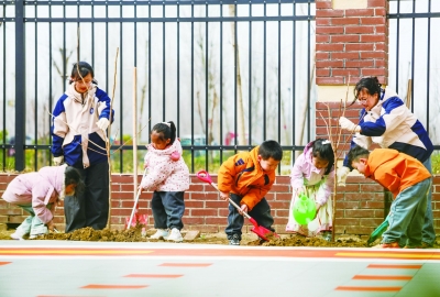 乐陵：春日植树忙