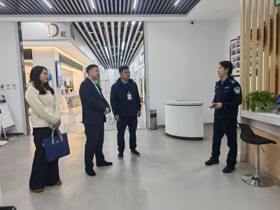 沉浸式体验  “零距离”监督——宁津县人大代表走进审批一线感受“高效办成一件事”  