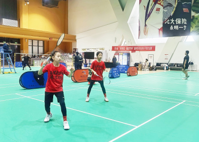 德州市第六届羽毛球女双比赛落幕