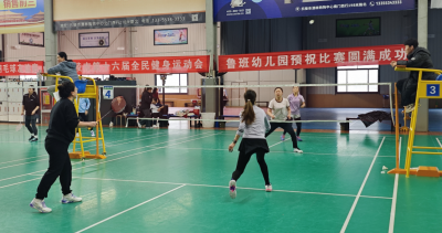 乐陵市举办羽毛球女子双打友谊赛