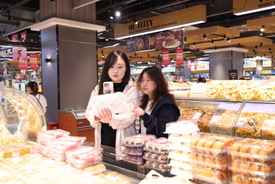 天衢新区发改统计部：年度首场电商直播进商超活动启动