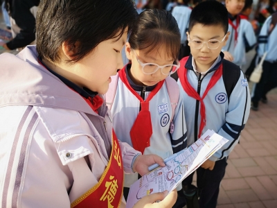 德州天衢新区弘德小学开展读书分享活动