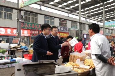 德城区税务局：税法宣传“赶大集” 普法惠民“零距离” 