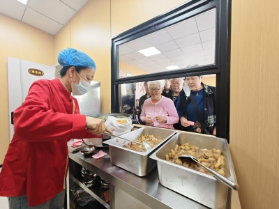 一菜一粥一主食仅需1至3元！德城区首家街道主办老年食堂暖心开餐