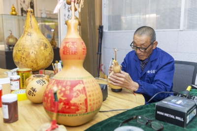 聚力打造乡村振兴齐鲁样板·村庄样本 | 邢侗街道开元新村：一棵葫芦串起三产