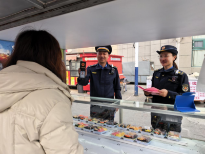 德州城管：以暖心引导破解流动经营治理难题