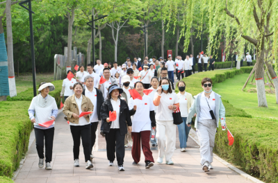 今天，新区人用5公里走出了“春的劲头”
