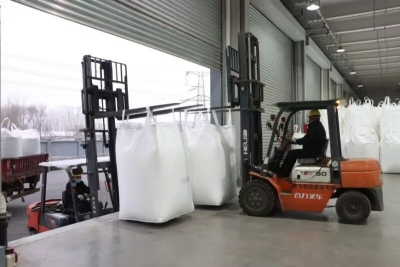 单日最高卸货量420吨  德州交投物流电商云仓园区聚氯乙烯监管仓业务运营