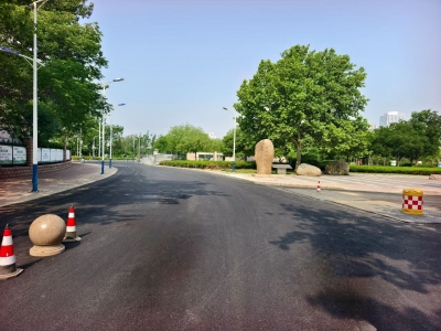 散文｜鲁秀丽：路通暖民心