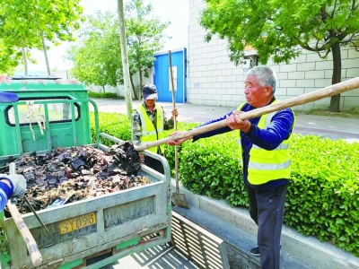 禹城市：高效推进市政管网清淤疏浚工作，清运淤泥、杂物20余吨