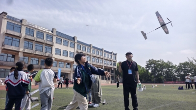 德州市第十二届航模竞赛举办