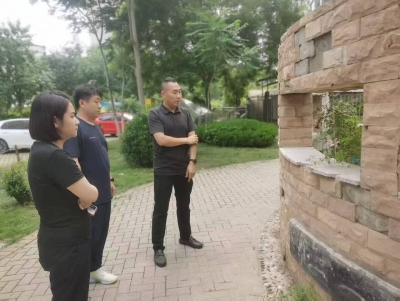 创新在一线·善治善为 | 宋官屯街道嘉诚社区：树荫下听民意 板凳上解民忧
