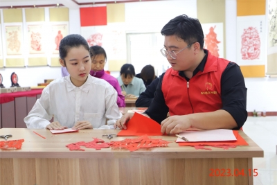 【匠心绝活】非遗项目“德州剪纸”市级代表性传承人张蒙蒙：指间生花舞翩跹