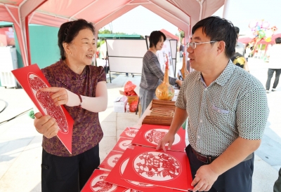 ​禹城开展“我们的节日·中秋”暨农民丰收节文明实践活动