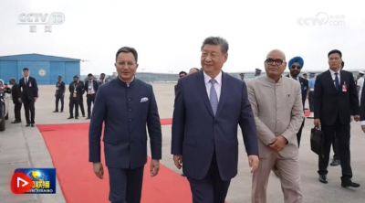 视频 | 习近平抵达新德里出席金砖国家领导人第十八次会晤