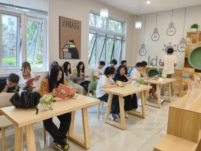 天衢新区宋官屯街道：多彩活动迎中秋 邻里欢聚庆团圆
