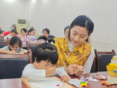 寻色中国 礼赞华诞 | 德州市图书馆国庆主题文化系列活动阅创艺坊公益培训举办