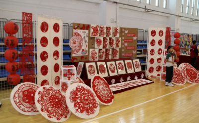 乐陵市举办第二届校园艺术节师生美术作品联展